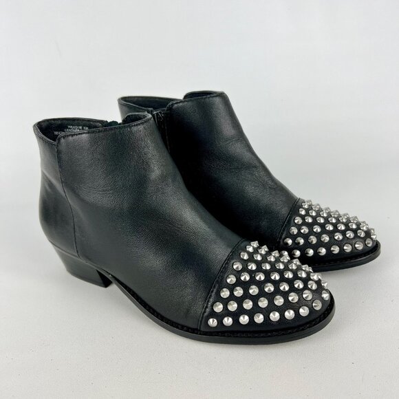 Steve Madden Womens Prague Black Leather Studded Toe Ankle Booties size 6 - Picture 1 of 16